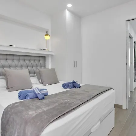 Charming Las Americas, Terrace, Fiber, Pool Appartement