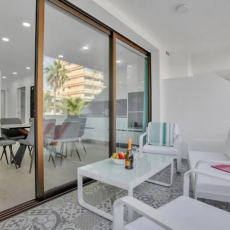 Charming Las Americas, Terrace, Fiber, Pool * Playa de las Américas